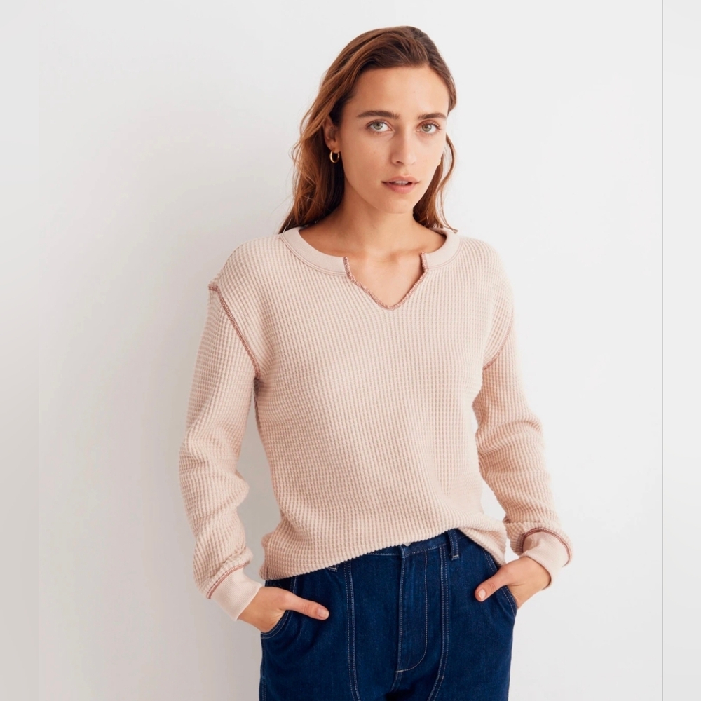 Madewelo Women's Waffle Split-Neck Crop Tee